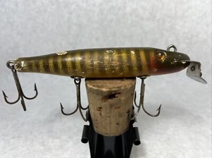 Vtg Creek Chub  Wood 4.25" Pike Lure  C. C. B. Co. Fishing Lure No 9-7-20 - Picture 1 of 6