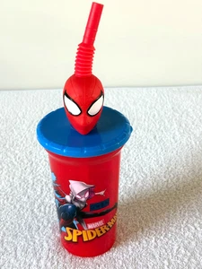 Zak Marvel Spider-Man & Friends Tumbler 15 oz. Red Plastic Lid Spiderman Straw - Picture 1 of 8