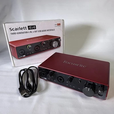 Focusrite Scarlett 4i4 (3.ª generación) Interfaz de audio USB 4-i-4 MK3 Studio U264367 Foto 1 de 4