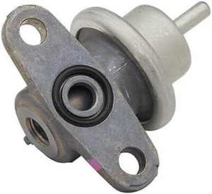 MERCRUISER V6 – V8 Fuel Pressure Regulator, Replaces*: 807952A1 - Picture 1 of 2