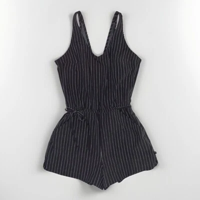 Pantalones Cortos Mountain Hardwear Hardware Para Mujer S Railay Gris Blanco Rayas Foto 1 de 3