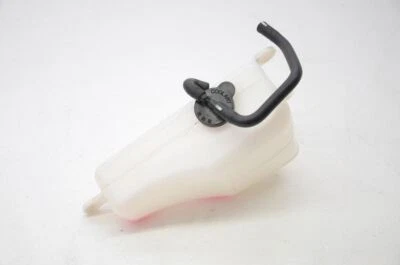 2007-2009 Toyota Fj Cruiser Coolant Reservoir  - Image 1 of 4