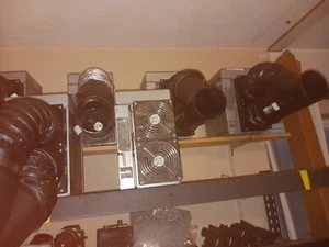 12 units Bitmain Antminer T17 and s17 mixed - Picture 1 of 7