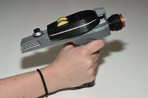 Star Trek “Original” Phaser Pistol prop KIT cos Play needs assembly ! - Picture 1 of 9