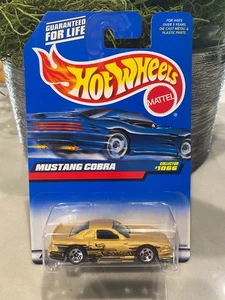 1998 Vintage Hot Wheels Mainline/Collector #1066 MUSTANG COBRA Gold w/5 Sp India - Picture 1 of 1