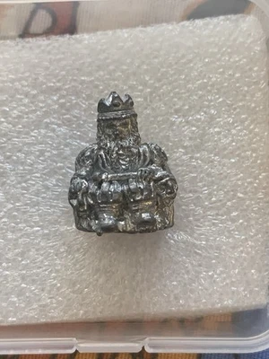 Vintage Ral Partha D&D 25mm Figure Sitting Dwarf - image 1 of 4