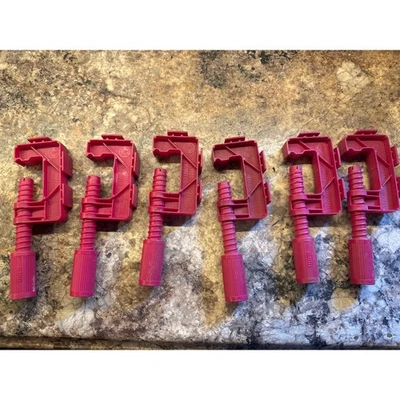 Vintage 1967 Hot Wheels Mattel Universal Track Clamp Red Line Era Lot of 6 - Image 1 of 4