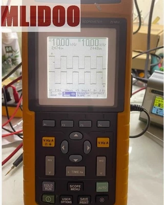 FLUKE 123 DUTY FREE Foto 1 de 3