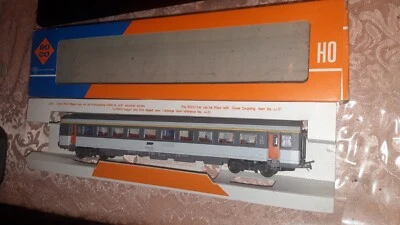 ROCO 4299 Voiture SNCF Corail 1ère classe HO - Photo 1/4