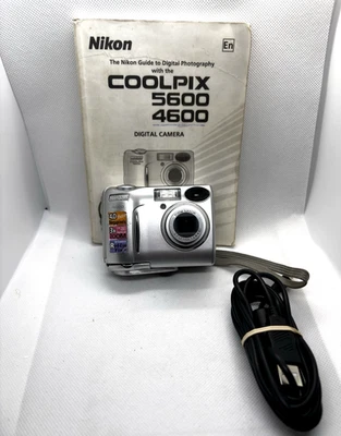 Nikon Coolpix 4600 4.0MP Digital Camera Zoom Works Broken Battery Door AS-IS - Image 1 of 4