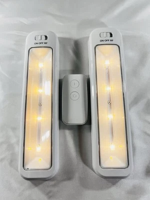 "Un par de barras de luz LED energizantes de 10"" a batería con control remoto" Foto 1 de 4