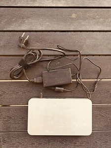 Appliance de sécurité gérée dans le cloud Cisco Meraki MX64 NON RÉCLAMÉE - Photo 1/4