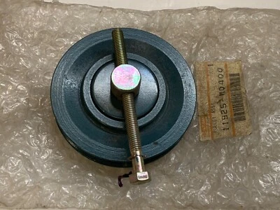 Conjunto de poleas Nissan Datsun 720 Truck S110 Silvia BlueBird 910 nuevo en stock Foto 1 de 2