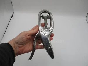 NUTCRACKER CRACKERJACK MADE IN ENGLAND ~ 1976 SHINY CHROME - Picture 1 of 3