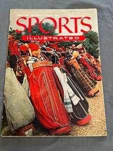 August 23, 1954 Sports Illustrated Second Issue 2nd Yankees Baseball Insert - Picture 1 of 22