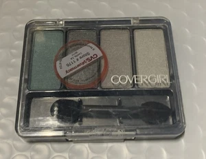 Covergirl 226 MIRROR MIRROR Eye Enhancers Eyeshadow 4 Quad NEW - Picture 1 of 2