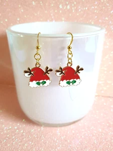 🎄Cute Enamel Christmas Hat Gold Plated Earrings🎄 - Picture 1 of 9