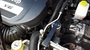 Separador de aceite JLT Performance para Jeep Wrangler JK 2012-2018 3,6 L - Imagen 1 de 3