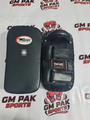 MMA Shin Guards Protector Pads Muay Thai Instep Leg Training Kick Boxing Guards - Image 1 of 4