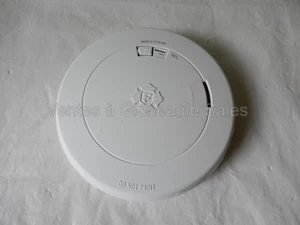 First Alert SMCO210 Combination Smoke Detector&CO Alarm 10 Year Battery New Open - Picture 1 of 7