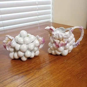 Antique Royal Bayreuth Lusterware Porcelain Grapes Sugar Bowl And Creamer - Picture 1 of 7
