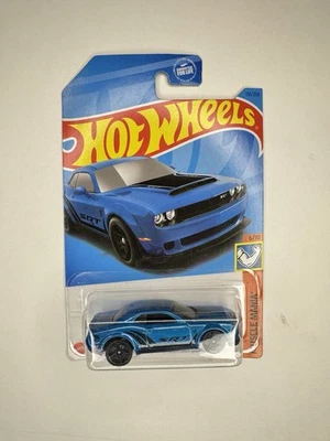 Hot Wheels ’18 Dodge Challenger SRT Demon – Muscle Mania (Azul) 2022, #151/250 - Imagem 1 de 2