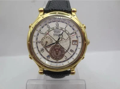VINTAGE SEIKO AGE OF DISCOVERY 6M13-0010 PERPETUAL CALENDAR QUARTZ MENS WATCH - Image 1 of 4