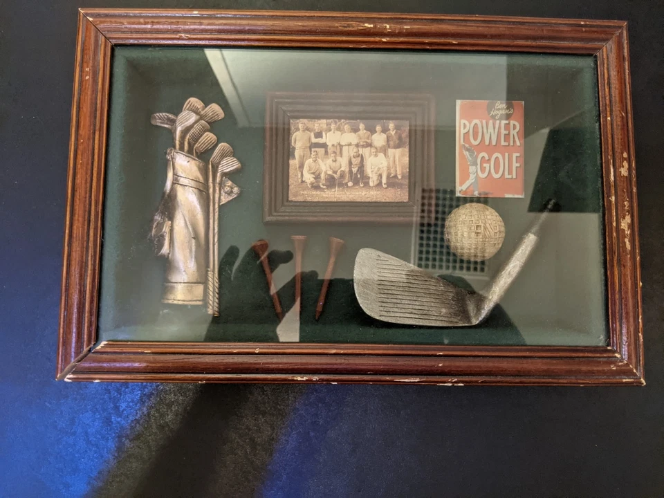 Foto de historia de golf de tres manos Ben Hogan en caja de sombra marco suelto coleccionable Foto 1 de 4