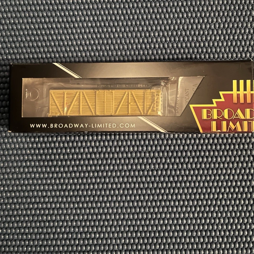 New Broadway Limited 3571 Stock Car Chicken Sounds Premium N Scale Train - Image 1 of 4