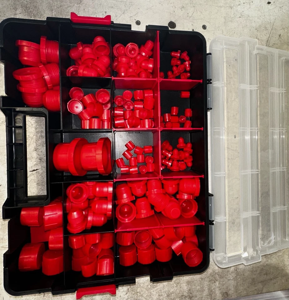 176PC PLASTIC AN CAP & PLUG KIT W/CASE - Image 1 of 2