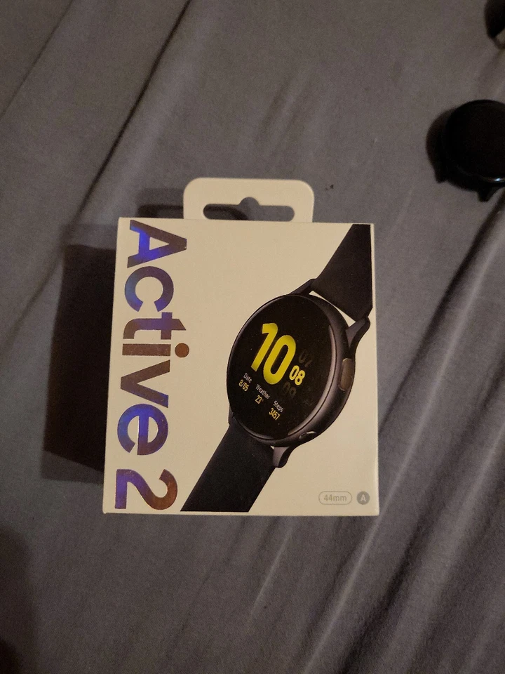 Samsung Galaxy Watch Active 2 44mm (SM-R820) – Original, Aluminium Schwarz, Top  - Bild 1 von 1