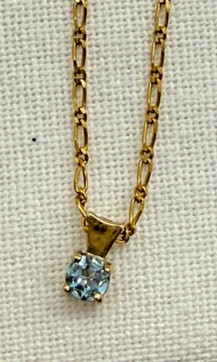 Collar largo de cadena corta de oro amarillo de 9k 9ct espinela azul colgante 375 2,5 gm Foto 1 de 4