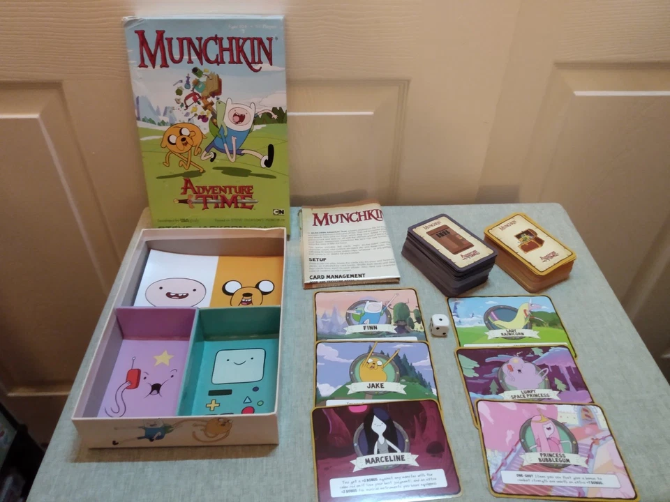 [Ver Notas/Fotos] Steve Jackson USAopoly 2014 Munchkin Adventure Time Juego de Cartas Foto 1 de 4