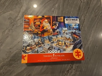 Quebra-cabeça Thomas Kinkade Lionel Legacy Santa's Final Touch 1000 EZ 2 segurar novo Ceaco - Imagem 1 de 4