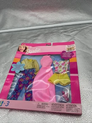 De Colección Barbie Dulce y Elegante 3 Conjunto Completo de Moda 2002 Nuevo  Foto 1 de 4
