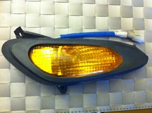 E-26 KYMCO SCOUT INTERMITENTE DELANTERO DERECHO COMPLETO D 208 R 005007 92 1110L - Bild 1 von 1