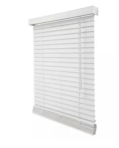 NIB Chicology pre-cut 31.75 x 60 in Cordless Room Darkening Faux Wood Blind $77 - Picture 1 of 1