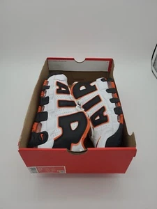 Size 9.5 - Nike Air More Uptempo Starfish FJ4416-100 Orange Black White No Lid - Picture 1 of 12