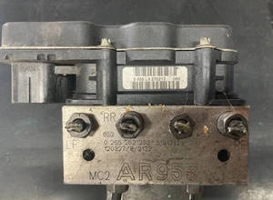 Centralina ABS BOSCH 51913829 AR955 0265951958  ALFA ROMEO - Imagen 1 de 6