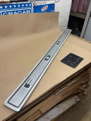 1973 1979 Ford Truck F150 F250 F350 TAILGATE EMBLEM TRIM VANITY PANEL CHROME OEM - Image 1 of 4