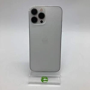 Unlocked Apple iPhone 13 Pro Max 256GB 18.2 Silver MLKT3LL/A - Photo 1 sur 12