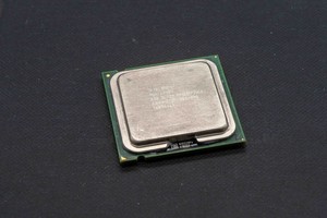 Lot De 10 Processeurs Intel Pentium 4 SL7Z9 3.00 GHz Socket 775 - Occasion Testés OK