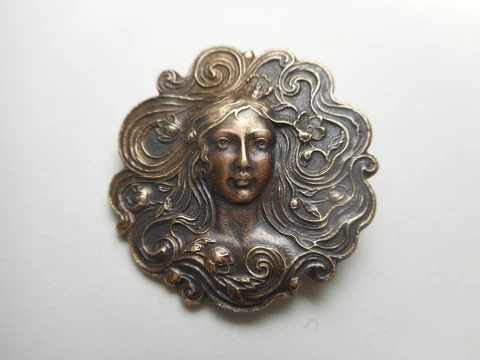 Woman Art Nouveau Style w/Hair & Flowers Bordering Face Vintage Button 1-1/4" Cover
