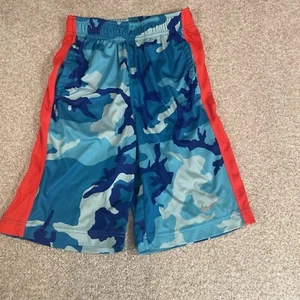 Nike Dri-Fit Boys Size Medium Blue Camo Athletic Shorts With Pockets - Picture 1 of 8