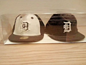 RARE Two New Era 59Fifty Size 4 1/4 Mini Detroit Tigers Ball Caps in Display NEW - Picture 1 of 12