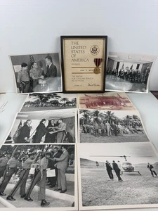 1971 Vietnam War Civilian Service Framed Medal + Photos  Ellsworth Bunker Signed - Picture 1 of 23