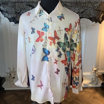 Camisa de vestir para hombre con diseño de mariposa mediana Foto 1 de 4