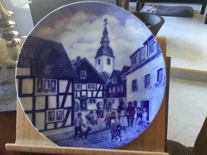 Fürstenberg Porzellan Teller 5Jahresteller Motiv Altstadtwinkel/Marienkirche 197 - Bild 1 von 4