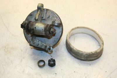 Conjunto de tambor de freno delantero izquierdo Yamaha Grizzly 80 2006 4KN-W253E-11-00 Foto 1 de 4