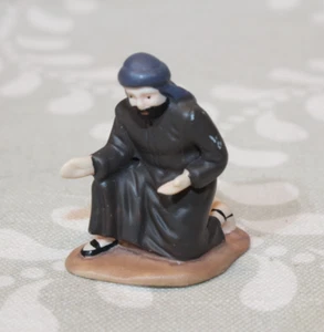 Dept 56-59757 Village Little Town of Bethlehem Nativity JOSEPH Replacement 1987 - Picture 1 of 7